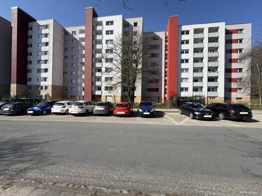 Wohnung zur Miete 620 € 2 Zimmer 52,6 m² 4. Geschoss frei ab 15.05.2026 Westliche Höhe Flensburg 24939