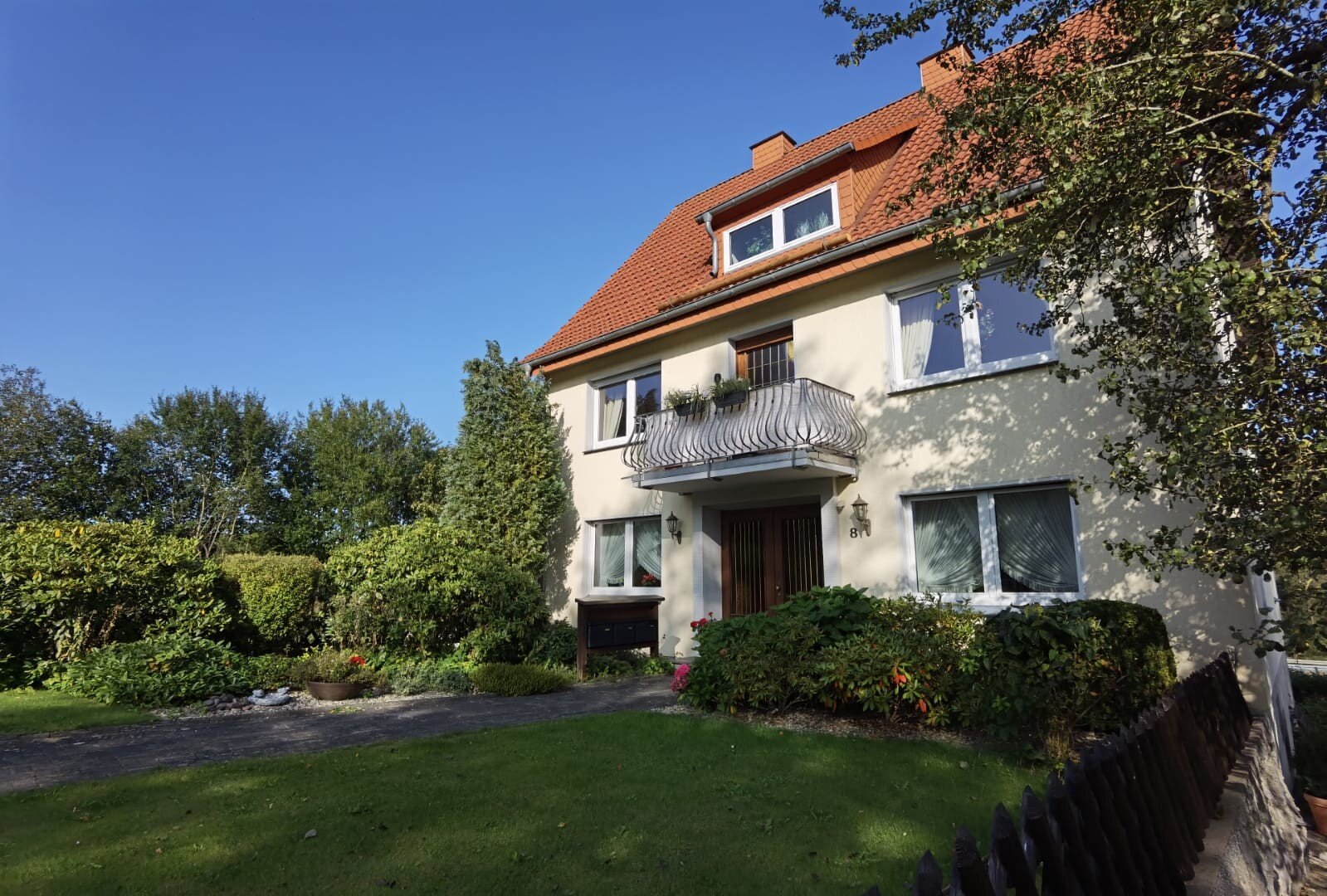 Mehrfamilienhaus zum Kauf 325.000 € 12 Zimmer 237 m²<br/>Wohnfläche 714 m²<br/>Grundstück Kallenhardt Rüthen / Kallenhardt 59602