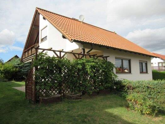 Einfamilienhaus zum Kauf 370.000 € 6 Zimmer 142,4 m² 649 m² Grundstück frei ab sofort Nessetal 99869