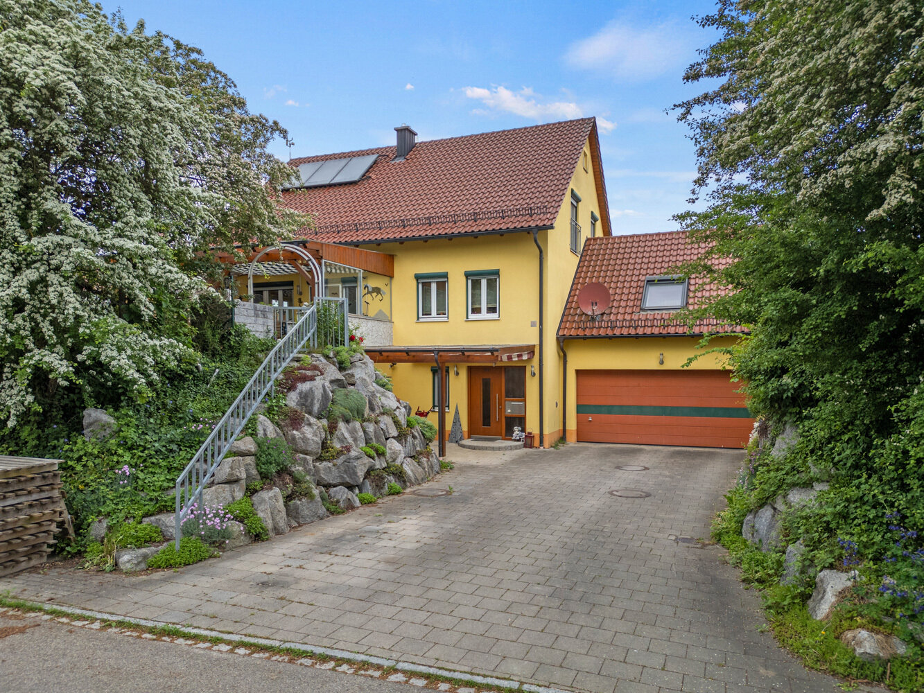 Einfamilienhaus zum Kauf 529.000 € 8 Zimmer 207,7 m²<br/>Wohnfläche 732 m²<br/>Grundstück Unterwiesenbach Wiesenbach 86519