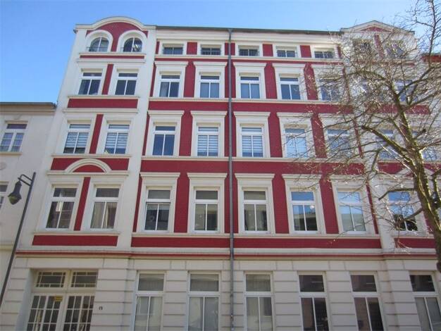Gewerbeobjekt zum Kauf als Kapitalanlage geeignet 1.535.000 € 642,8 m² 815 m² Grundstück Feldstadt Schwerin 19053