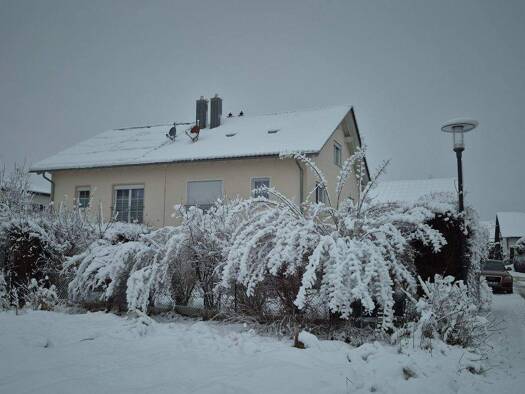 Doppelhaushälfte zum Kauf 549.000 € 5 Zimmer 170 m² 334 m² Grundstück frei ab 01.07.2026 Gerbirgisstraße 51 Geisenfeldwinden Geisenfeld 85290