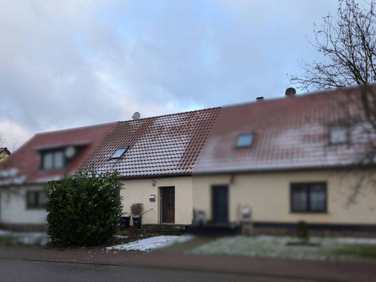 Reihenmittelhaus zum Kauf 69.000 € 2 Zimmer 66 m²<br/>Wohnfläche 482 m²<br/>Grundstück Bütow Bütow 17209