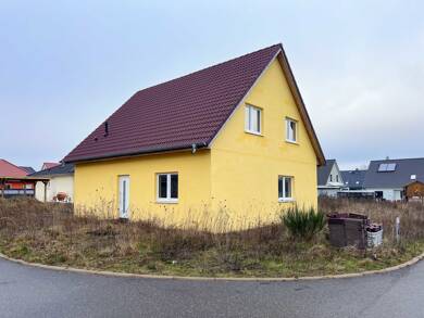 Einfamilienhaus zum Kauf 198.400 € 5 Zimmer 127 m² 695 m² Grundstück Lercheneck 7 Crivitz Crivitz 19089