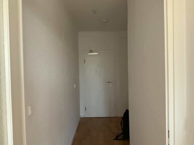 Wohnung zur Miete 237 € 1 Zimmer 32,1 m² 11. Geschoss frei ab 01.02.2025 Zwickauer Str. 68 Marienbrunn Leipzig 04277