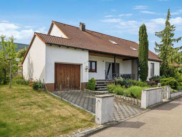 Einfamilienhaus zum Kauf 495.000 € 8 Zimmer 192 m² 571 m² Grundstück Buch Heubach 73540