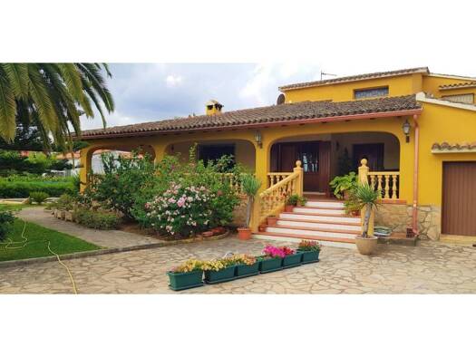 Chalet zum Kauf 850.000 € 5 Zimmer 303 m² 2.320 m² Grundstück Ondara 03760