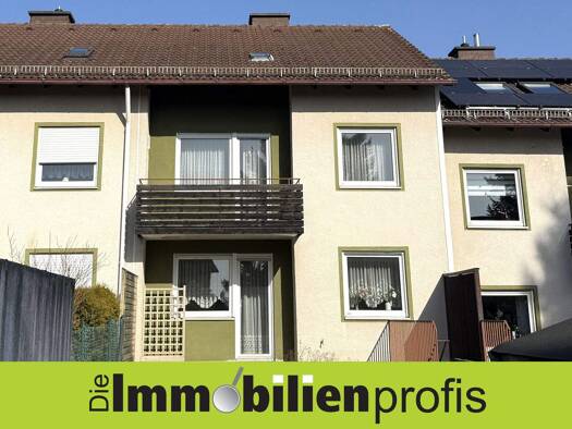 Reihenmittelhaus zum Kauf 180.000 € 4 Zimmer 105 m² 221 m² Grundstück Innenstadt Hof 95032