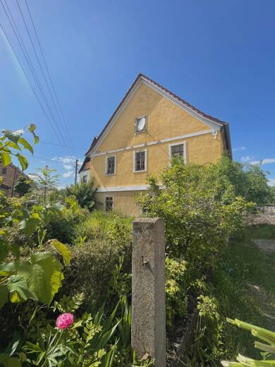 Haus zur Miete 1.300 € 8 Zimmer 225 m² 3.000 m² Grundstück frei ab sofort Oberndorf Apolda 99510