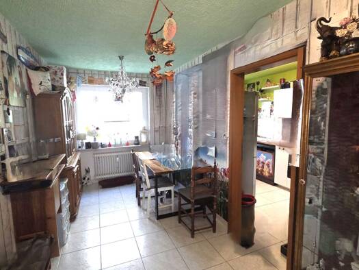 Wohnung zum Kauf 280.000 € 4,5 Zimmer 99 m² 1. Geschoss Weststadt Baden-Baden 76532