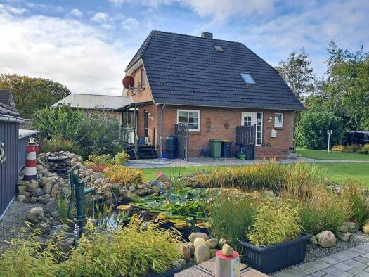 Einfamilienhaus zum Kauf 375.000 € 6 Zimmer 185 m² 600 m² Grundstück Wanderup 24997