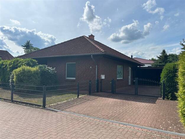 Einfamilienhaus zum Kauf 278.000 € 4 Zimmer 106,4 m² 974 m² Grundstück frei ab sofort Sarninghausen Steyerberg 31595