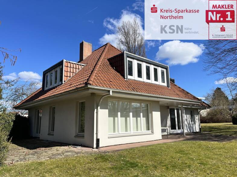 Villa zum Kauf 490.000 € 7 Zimmer 173,3 m² 2.672 m² Grundstück Northeim Northeim 37154