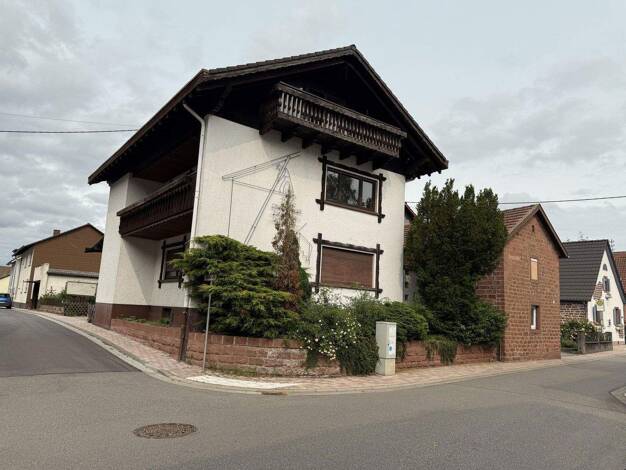 Einfamilienhaus zum Kauf provisionsfrei 159.000 € 5 Zimmer 165 m² 250 m² Grundstück Esthal 67472