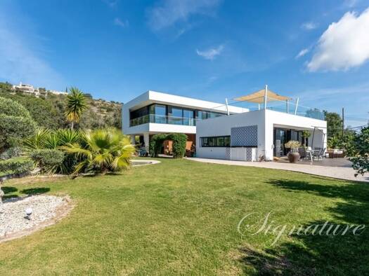 Haus zum Kauf 2.250.000 € 1.641 m² Grundstück Santa Bárbara de Nexe 8005