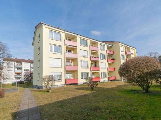 Wohnung zum Kauf 195.000 € 2,5 Zimmer 57 m² frei ab sofort Friedrichshafen 88046