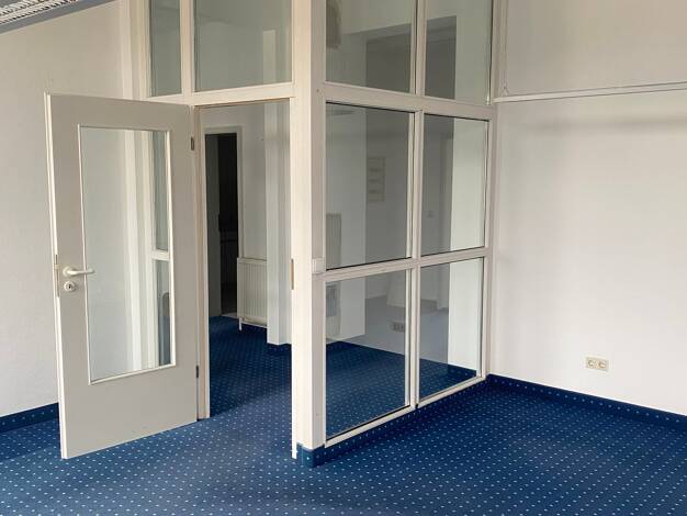 Büro zur Miete provisionsfrei 700 € 4 Zimmer 99,2 m² Bürofläche Pirna 01796