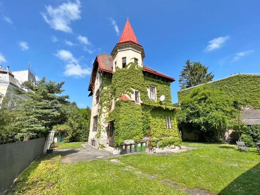 Villa zum Kauf 1.290.000 € 8 Zimmer 205 m²<br/>Wohnfläche 1.196 m²<br/>Grundstück Wien 1140