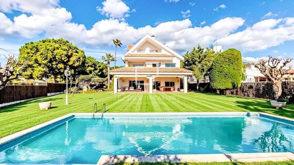 Haus zum Kauf 3.650.000 € 842 m² 1.748 m² Grundstück Sitges 08870