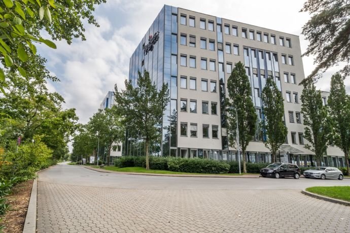 Bürofläche zur Miete provisionsfrei 50 m²<br/>Bürofläche von 8 m² bis 50 m²<br/>Teilbarkeit Suedwestpark 67 Gebersdorf Nürnberg 90449