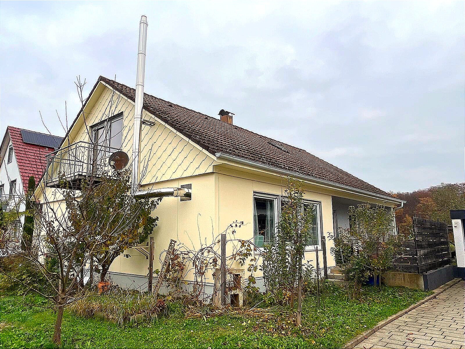 Mehrfamilienhaus zum Kauf 645.000 € 6 Zimmer 162 m²<br/>Wohnfläche 868 m²<br/>Grundstück Reudern Nürtingen 72622