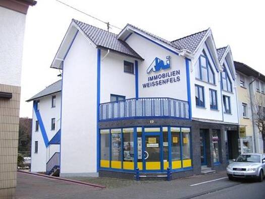 Laden zur Miete 270 € 1 Zimmer 32 m² Verkaufsfläche Neustadt Neustadt (Wied) 53577