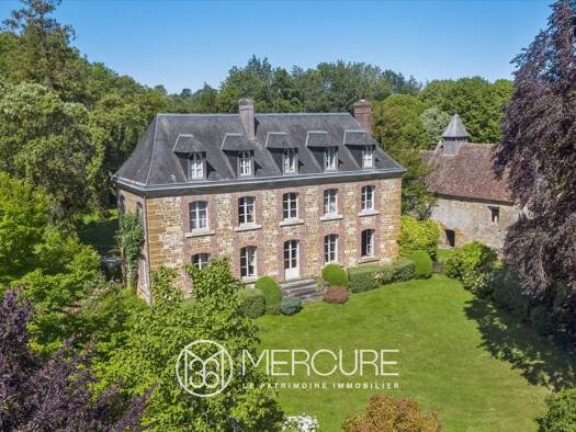 Haus zum Kauf 1.200.000 € 1.100 m² 22.170 m² Grundstück Vimoutiers 61120