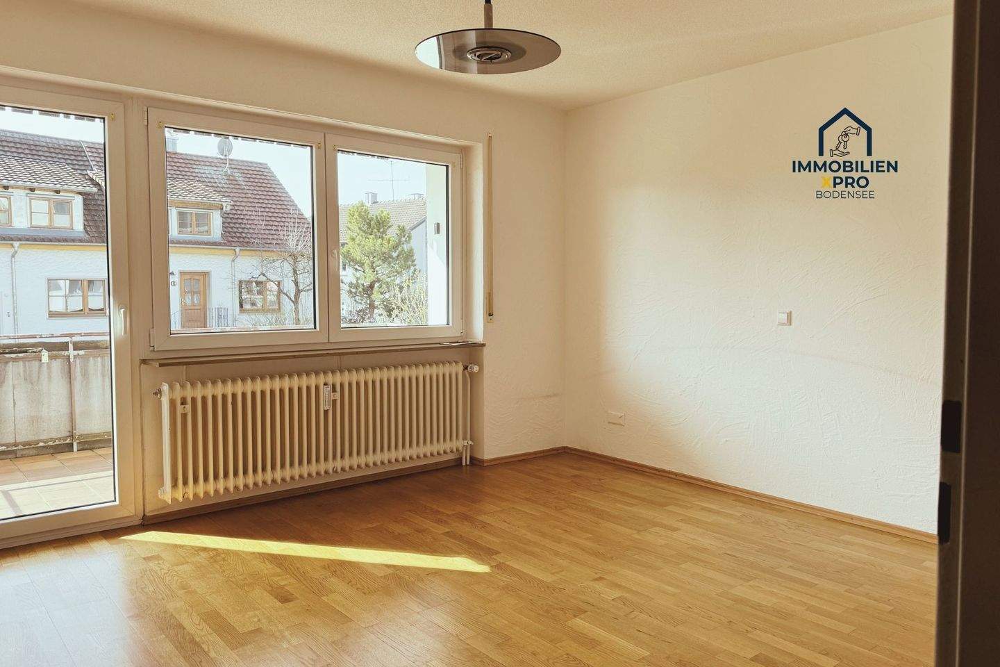 Immobilie in Hilzingen - 4-Zimmer-EG-Wohnung mit Gartenzugang, Balkon und Garage in ruhiger Lage von Hilzingen - Bild 4