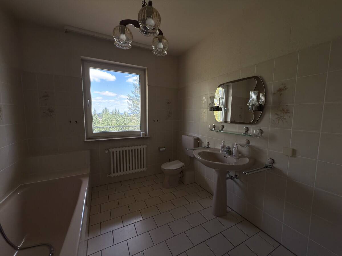 Exklusives Anwesen mit Weitblick - Zweifamilienhaus in Bestlage am Naturschutzgebiet! – Kassel – Vorschaubild 12