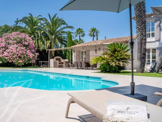 Haus zur Miete Wohnen auf Zeit 8.750 € 6 Zimmer Gassin 83580