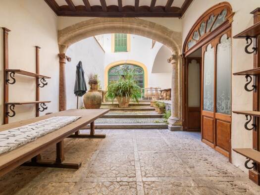 Reihenmittelhaus zum Kauf 3.300.000 € 8 Zimmer 590 m² 708 m² Grundstück S?ller 07100