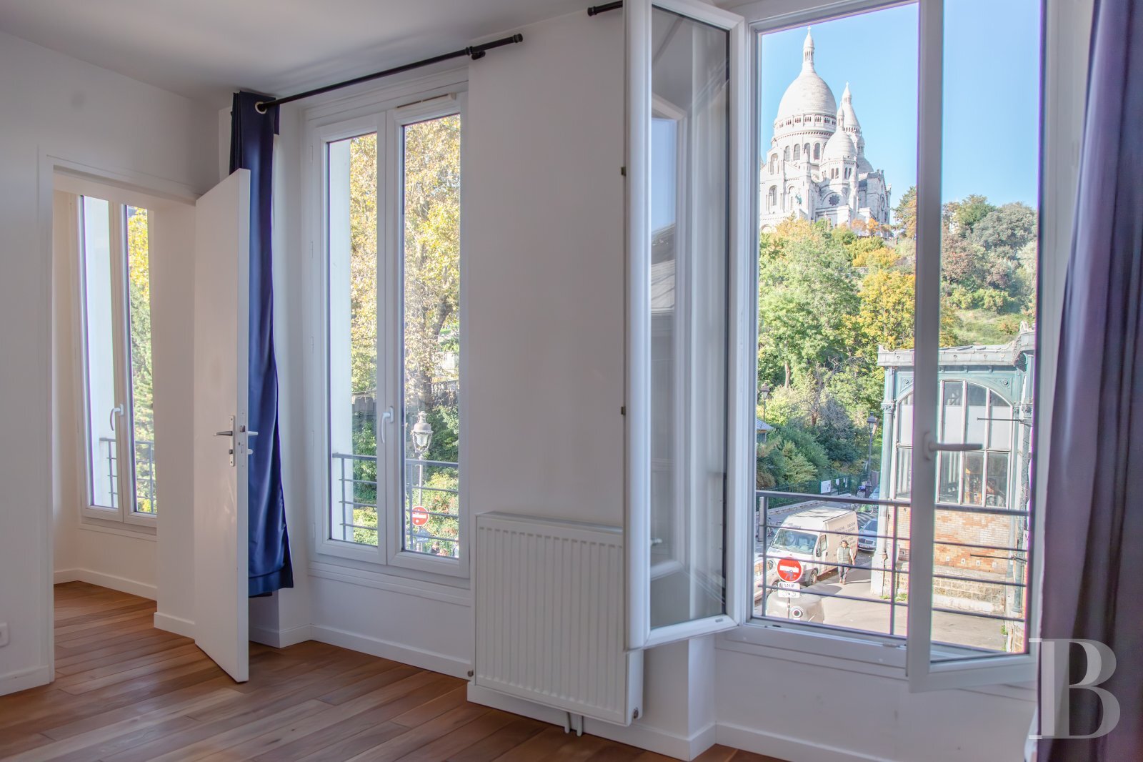 Reihenmittelhaus zum Kauf 575.000 € 2 Zimmer 47,8 m²<br/>Wohnfläche Les Halles Paris 75018