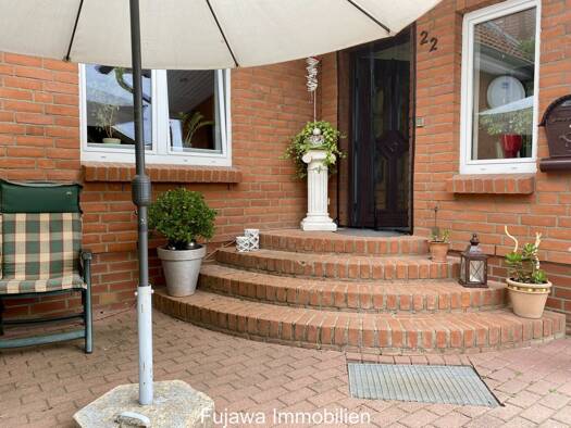 Reihenmittelhaus zum Kauf provisionsfrei 199.000 € 5 Zimmer 122 m² 342 m² Grundstück Dorfstraße 22 Groß Kelle 17207