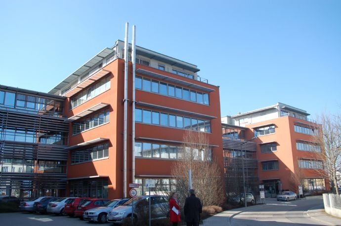 Bürofläche zur Miete provisionsfrei 12,50 € 2.170 m²<br/>Bürofläche ab 400 m²<br/>Teilbarkeit Kumpfmühl - Ost Regensburg 93051