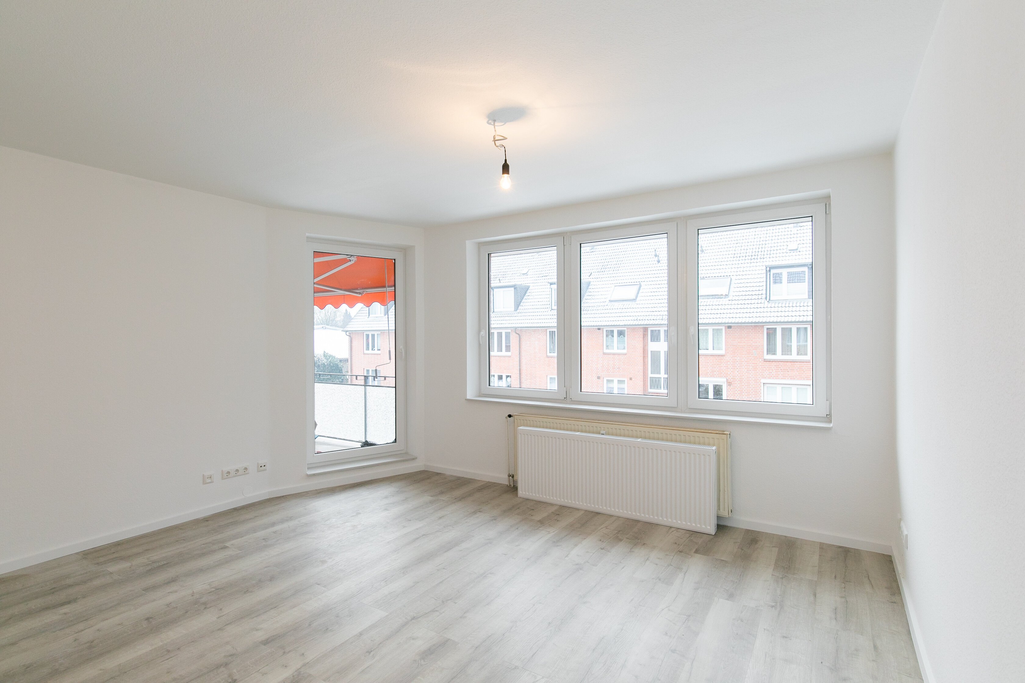 Wohnung zum Kauf 435.000 € 3 Zimmer 80 m²<br/>Wohnfläche 2.<br/>Geschoss Sasel Hamburg 22393