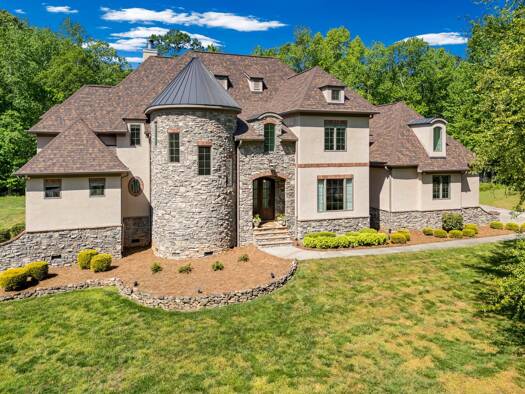Herrenhaus zum Kauf 1.554.319 € 15 Zimmer 500 m² 9.227 m² Grundstück 14925 Henry Harrison Stillwell Dr  Huntersville  N Huntersville 28078