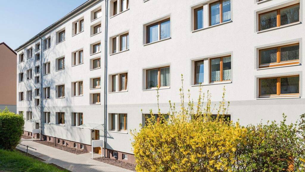 Wohnung zur Miete 459 € 3 Zimmer 61 m² 2. Geschoss frei ab sofort Friedrich-List-Straße 18 Eisenach 99817