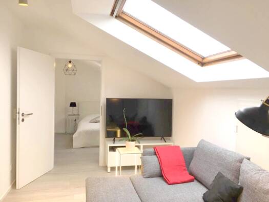 Wohnung zur Miete 600 € 2,5 Zimmer 52,3 m² 5. Geschoss frei ab sofort Innenstadt Kaiserslautern 67655
