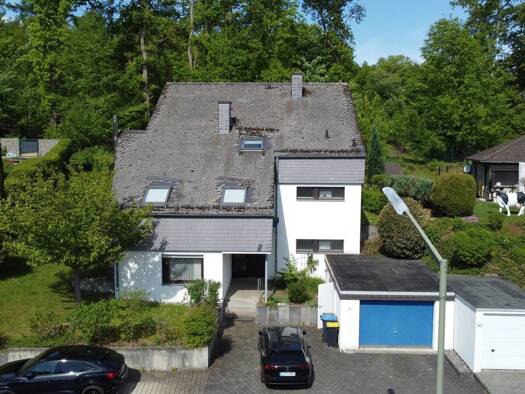 Einfamilienhaus zum Kauf 345.000 € 5 Zimmer 184 m² 845 m² Grundstück Siegen 57074
