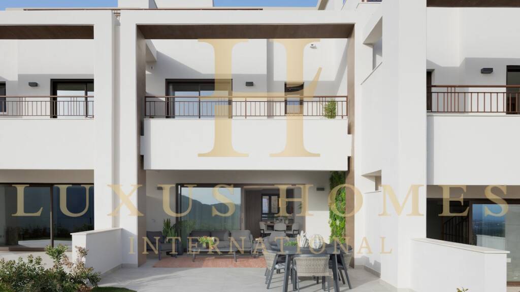 Reihenmittelhaus zum Kauf provisionsfrei als Kapitalanlage geeignet 620.000 € 4 Zimmer 197 m² 135 m² Grundstück Marbella