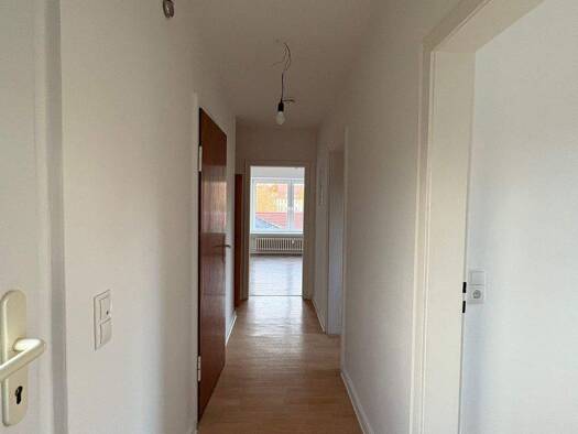 Wohnung zur Miete 250 € 2 Zimmer 37,2 m² 1. Geschoss frei ab sofort Hagenmühlenweg 5 Bad Gandersheim 37581