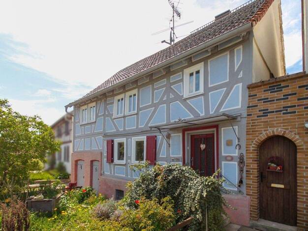 Einfamilienhaus zum Kauf 67.000 € 4 Zimmer 100 m² 194 m² Grundstück Steinfurt Herbstein 36358
