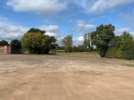 Grundstück zur Versteigerung provisionsfrei 131.200 € 800 m² Grundstück Baugenehmigung vorhanden Erichshagen Nienburg (Weser) 31582