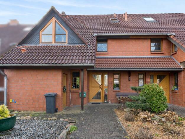 Reihenmittelhaus zum Kauf 250.000 € 5 Zimmer 121 m² 211 m² Grundstück Blumlage Celle 29227