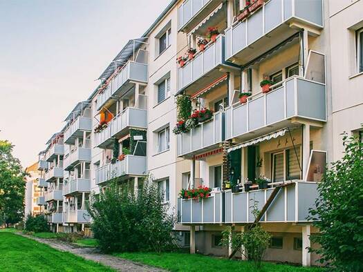Wohnung zur Miete 490 € 3 Zimmer 60,8 m² 3. Geschoss frei ab 01.11.2026 Heinrich-Heine-Straße 52 Prenzlau Prenzlau 17291