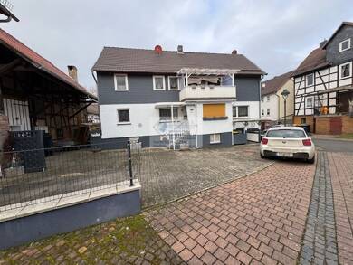 Einfamilienhaus zum Kauf 225.000 € 6 Zimmer 1.019 m² Grundstück Wernswig Homberg Efze 34576