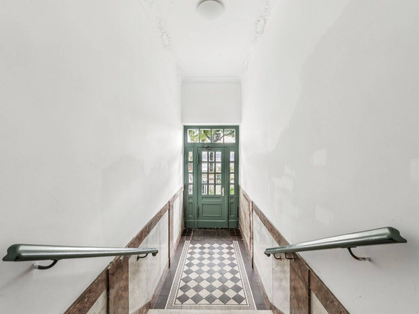 Property thumbnail 2