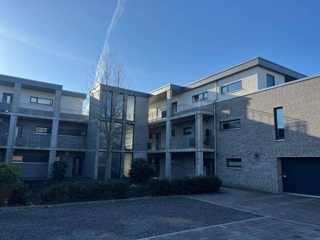 Wohnung zur Miete 1.400 € 3 Zimmer 162 m² frei ab 01.04.2026 Mürwik Flensburg 24944