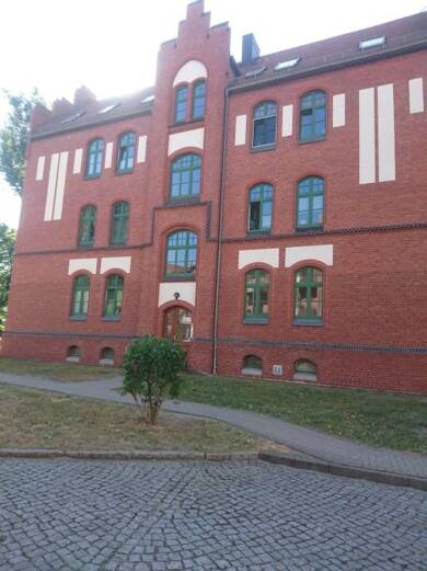 Wohnung zur Miete 350 € 2 Zimmer 51 m² Geschoss EG/3 frei ab 01.08.2025 Zerbst Zerbst/Anhalt 39261
