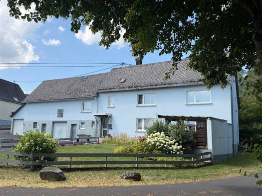 Einfamilienhaus zum Kauf 157.000 € 6 Zimmer 165 m² 785 m² Grundstück frei ab sofort Westernohe 56479